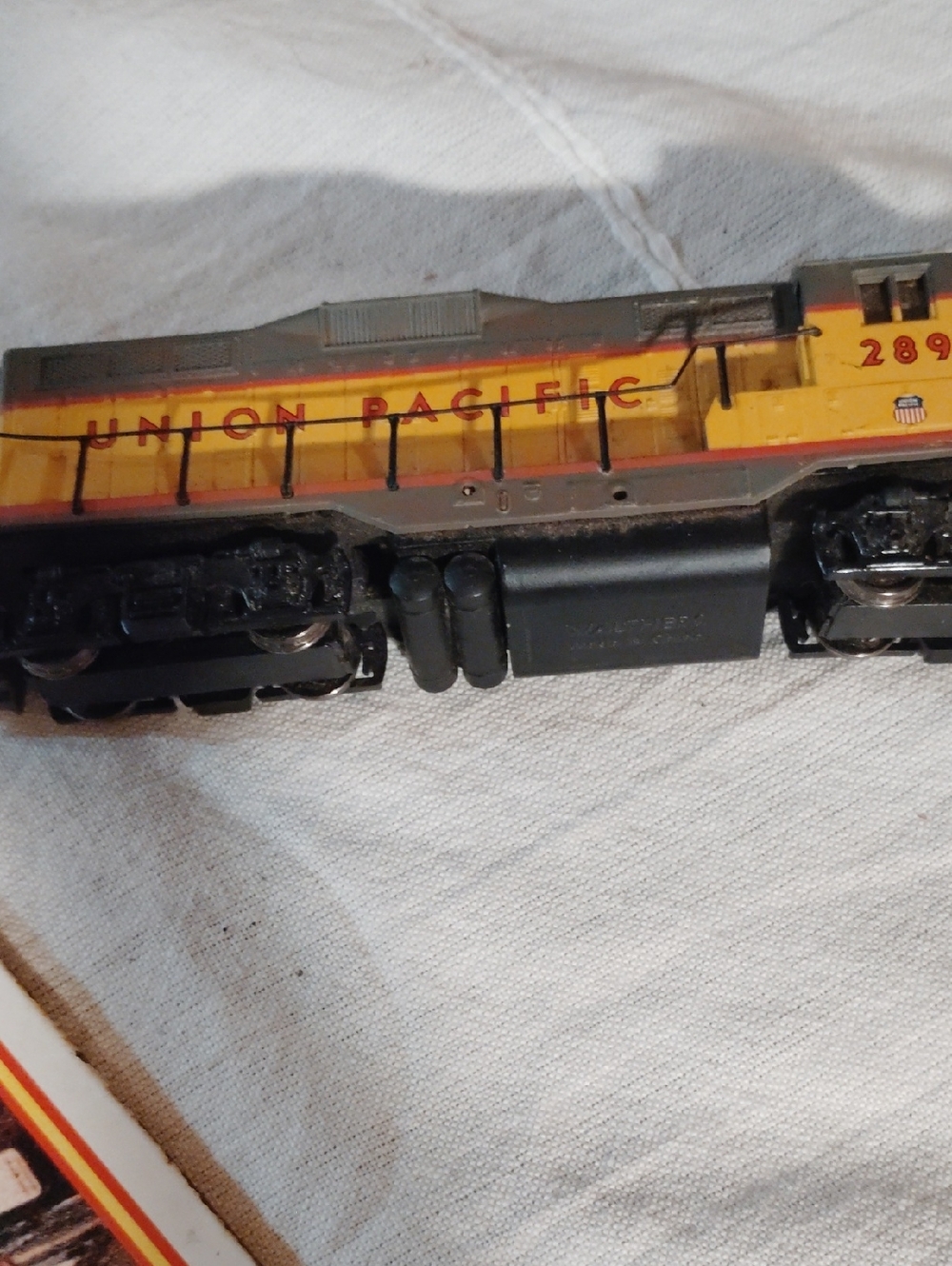 Union Pacific Yellow Model Locomotive Walthers
